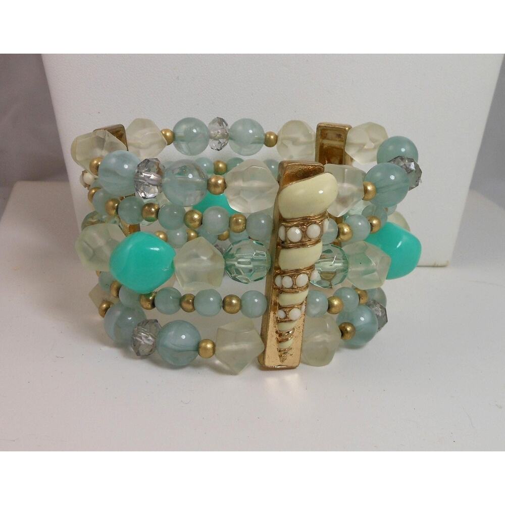 Vintage Beaded Jewelry Set Cream Double Strand Necklace & Aqua Stretch Cuff - Picture 3 of 9